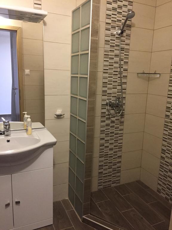 Weninger Studio Apartman Kiskunhalas Buitenkant foto