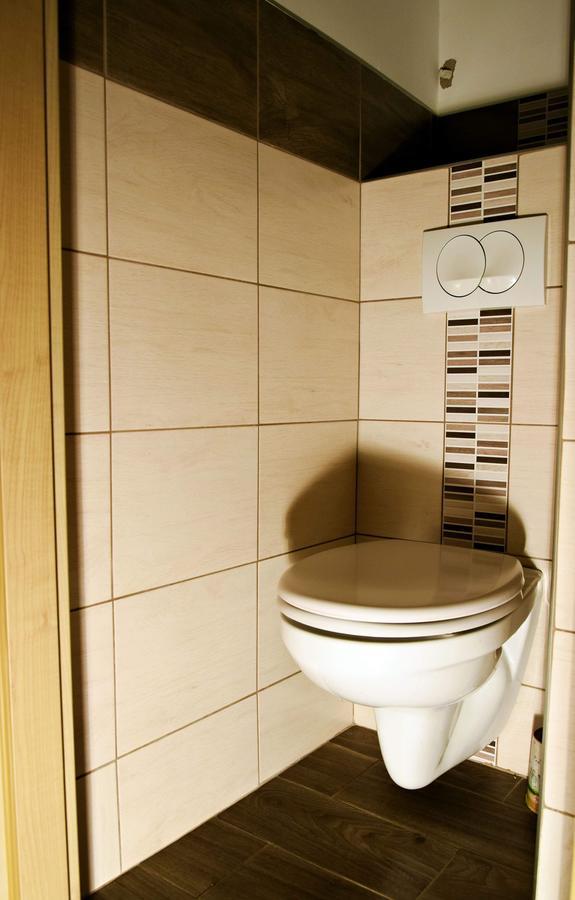 Weninger Studio Apartman Kiskunhalas Buitenkant foto